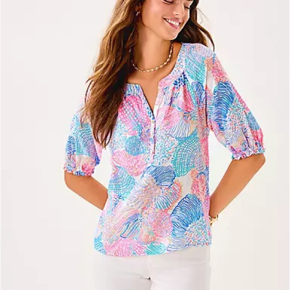 Lilly Pulitzer Pink & Blue Shell-Print Split V-Neck Tunic